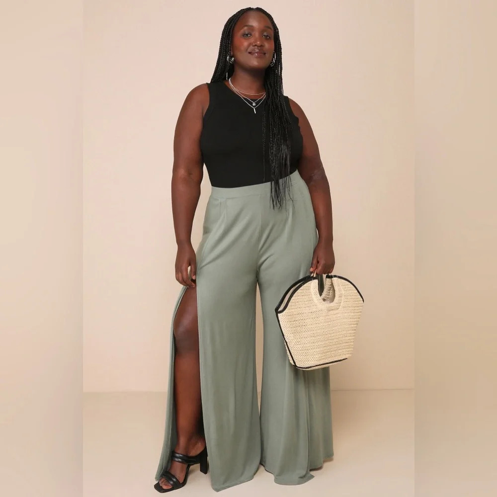 NWT Lulus Knockout Sage Green Wide-Leg Tulip-hem Pants Size XL